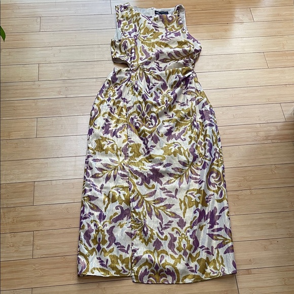 Zara Dresses & Skirts - Zara Women Purple and Gold Midi Dress Half Lined Cut Out Waist Med NWT Metallic